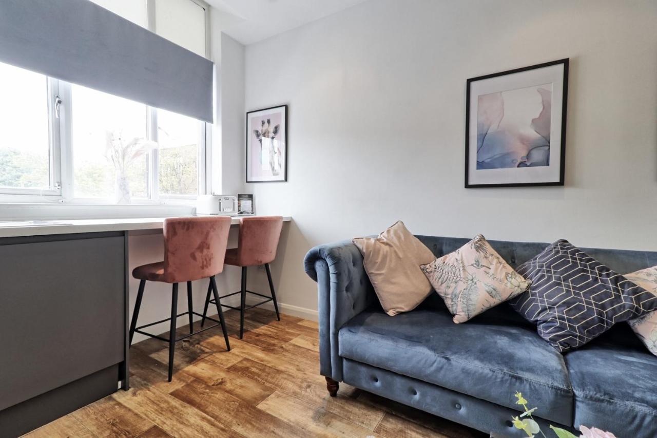 Urban Retreat - Apartment Southend-on-Sea